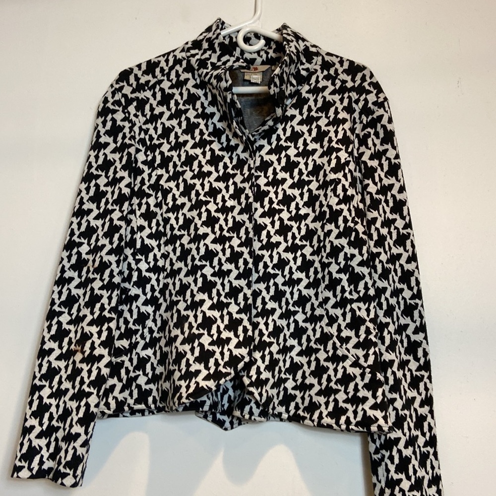 Luii Contemporary Black and White Geometrical Print Jacket​